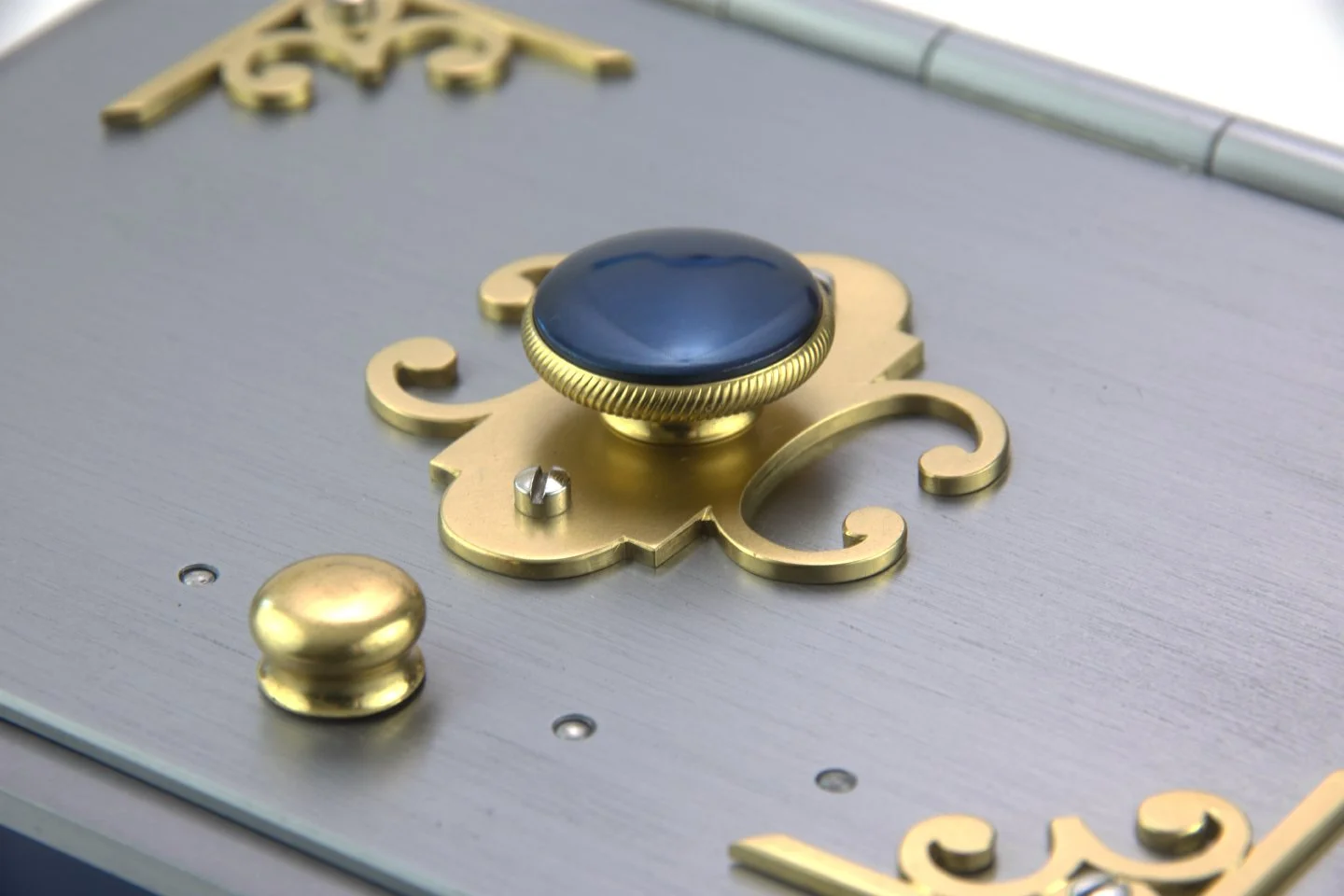 There's Treasure Inside ゼアーズトレジャーインサイド There's There's Treasure Inside ゼアーズトレジャーインサイド There's